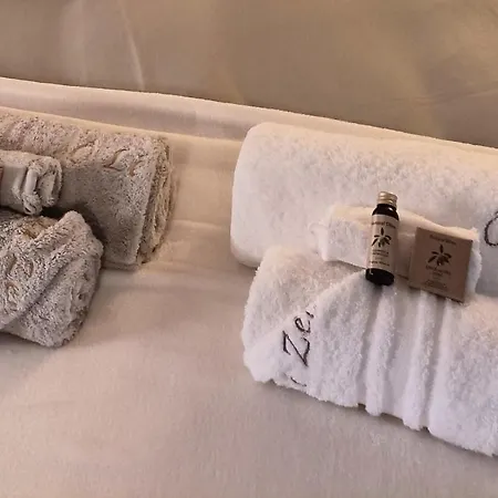 فندق مبيت وإفطار O Le Zen